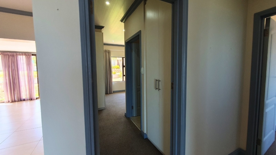 2 Bedroom Property for Sale in Dana Bay Western Cape